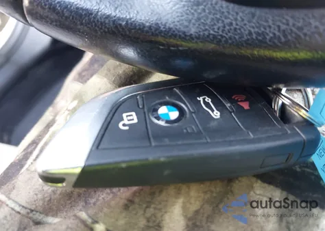 2019 BMW X1 xDrive28I из США, поврежденный, VIN WBXHT3C56K5L37459